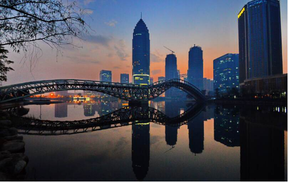 灵动的水舞动的光 绍兴迪荡新城梅龙湖夜景照明案例赏析 浙江城市照明网